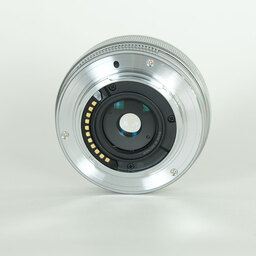 OLYMPUS M.ZUIKO DIGITAL ED 14-42mm F3.5-5.6 EZ シルバー