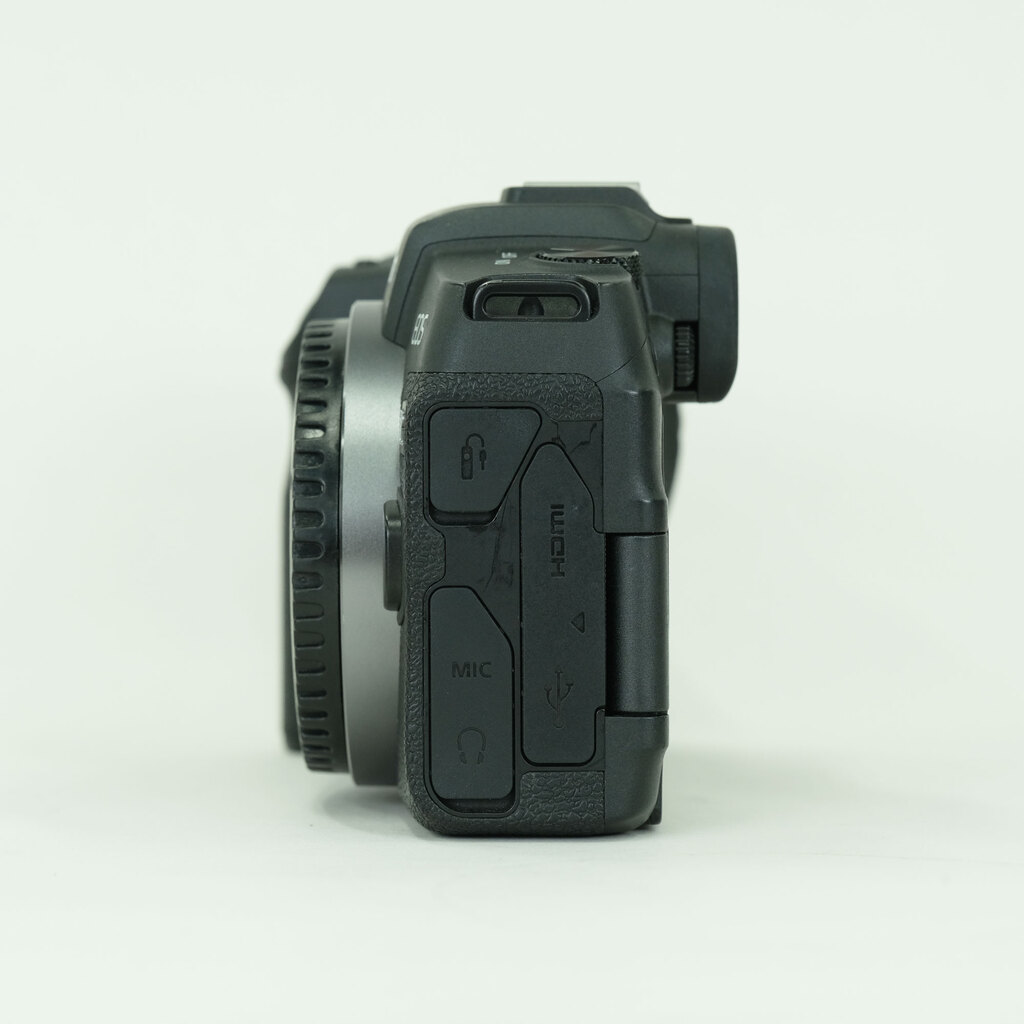 Canon EOS RP Canon EOS RP