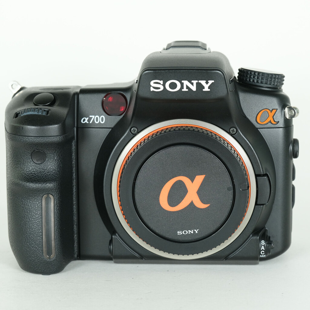 SONY ��700�{�f�B
