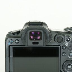 Canon EOS R5 Canon EOS R5