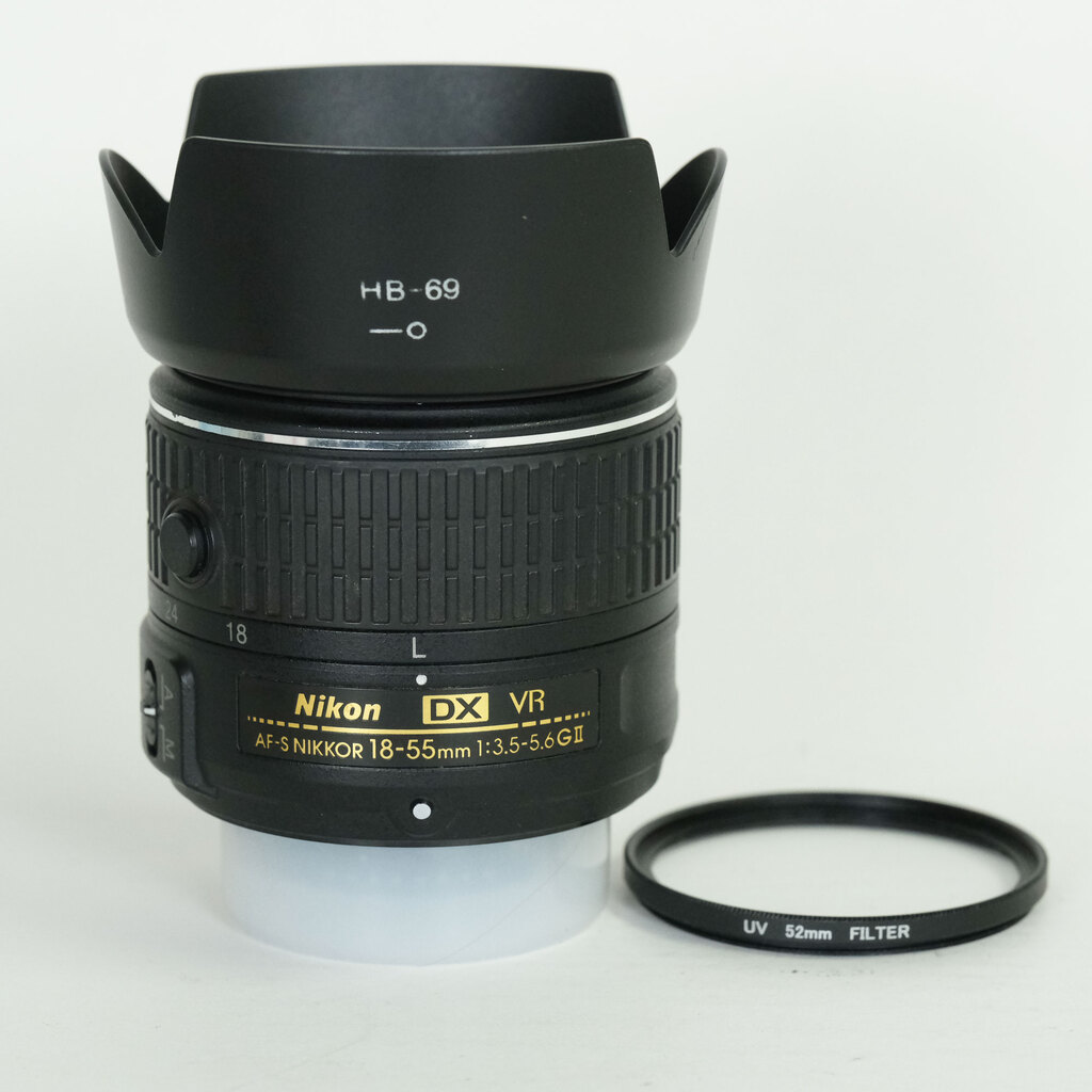Nikon AF-S DX NIKKOR 18-55mm f3.5-5.6G VR II