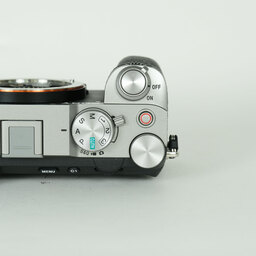 SONY α7C II（ILCE-7CM2）