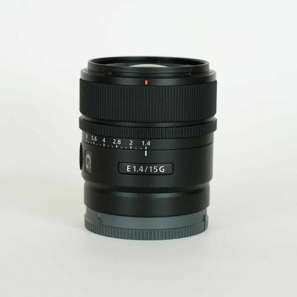 SONY E 15mm F1.4 G SEL15F14Gの出品 | ONE SCENE（ワンシーン）