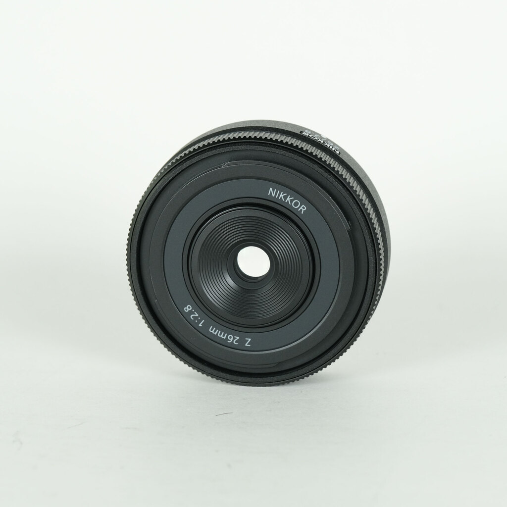 Nikon NIKKOR Z 26mm f/2.8 Nikon NIKKOR Z 26mm f/2.8