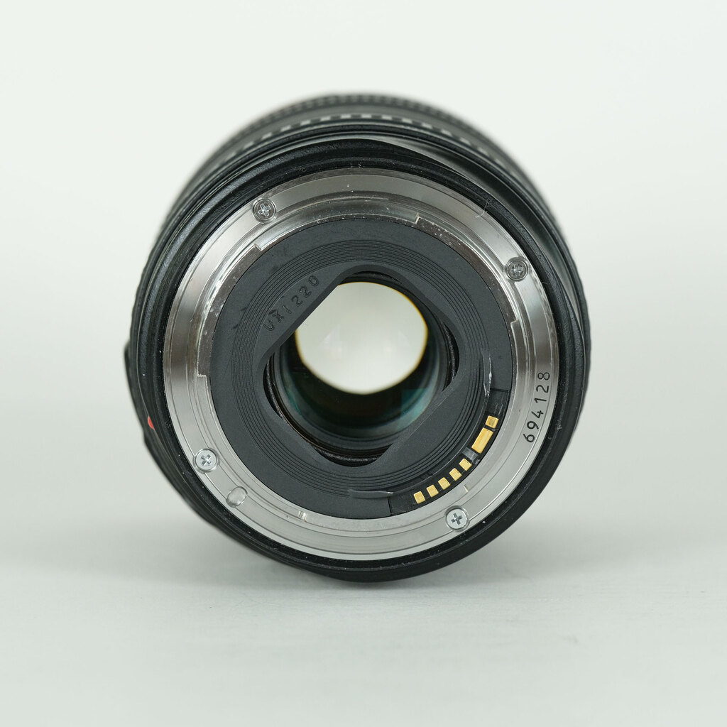 Canon EF24-105mm F4L IS USMの出品 | ONE SCENE（ワンシーン）