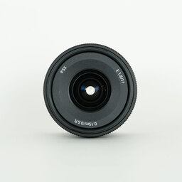 SONY E 11mm F1.8 SEL11F18