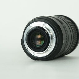 Nikon AF-S DX VR Zoom-Nikkor 18-200mm F3.5-5.6G IF-ED