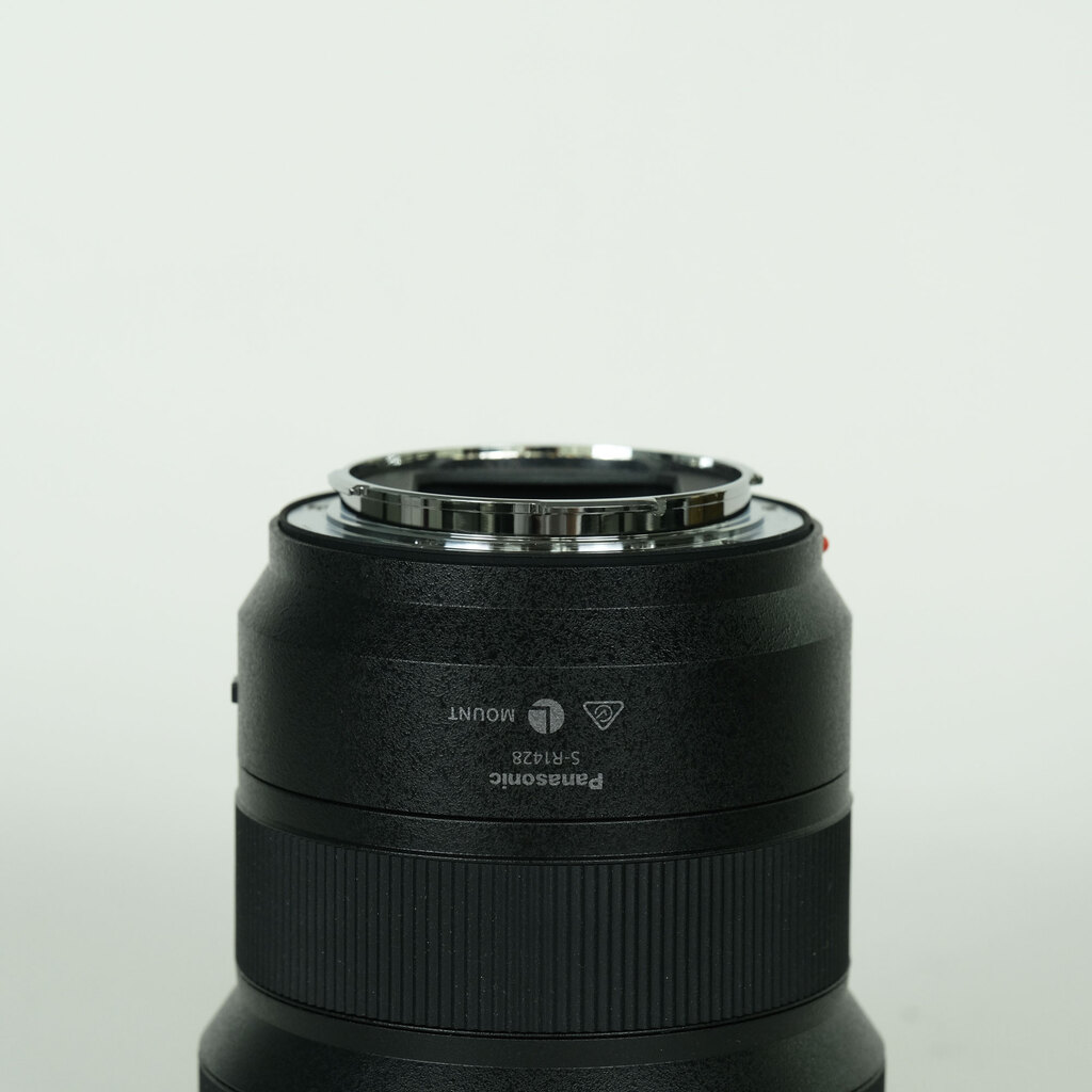Panasonic LUMIX S 14-28mm F4-5.6 MACROの出品 | ONE SCENE（ワンシーン）