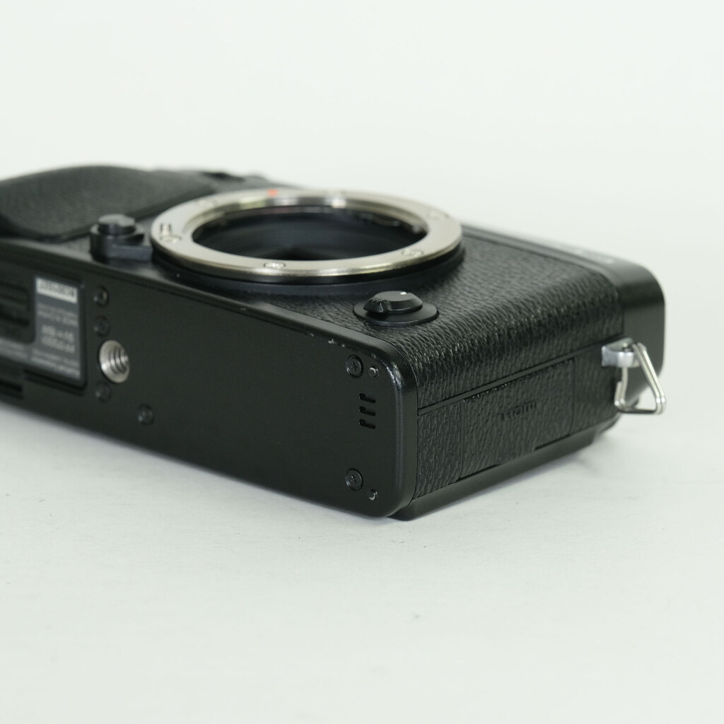 FUJIFILM X-E3