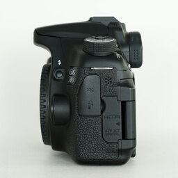 Canon EOS 70D