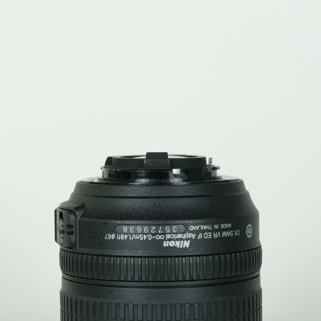 Nikon AF-S DX NIKKOR 18-105mm F3.5-5.6G ED VRの出品 | ONE SCENE