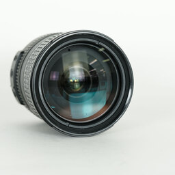 Nikon AF-S DX VR Zoom-Nikkor 18-200mm F3.5-5.6G IF-ED