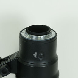 Nikon AF-S NIKKOR 500mm f/5.6E PF ED VR