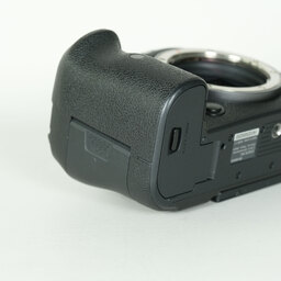 Canon EOS R6