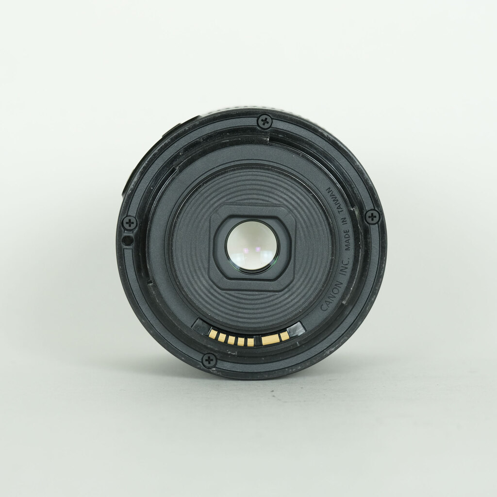 Canon EF-S18-55mm F4-5.6 IS STM Canon EF-S18-55mm F4-5.6 IS STM