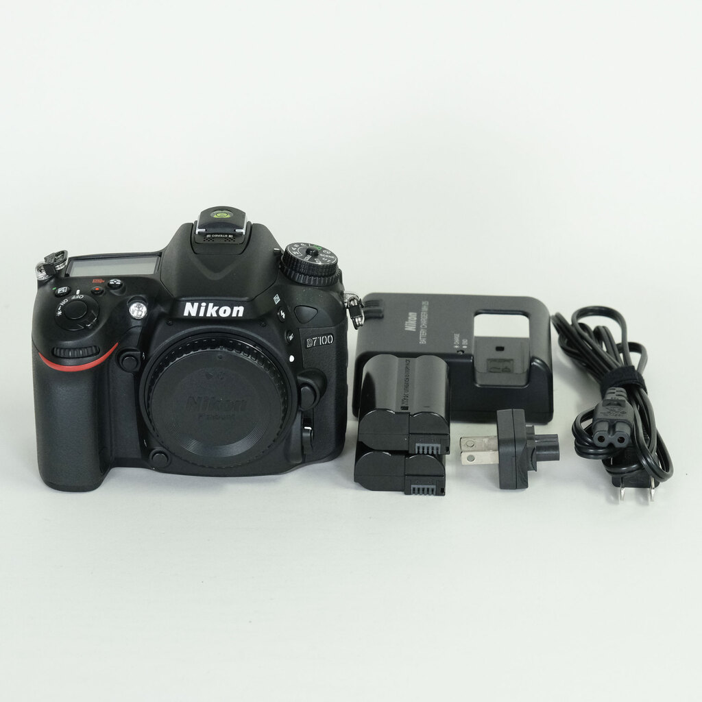 Nikon D7100