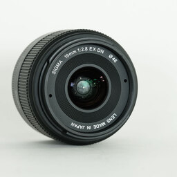 SIGMA 19mm F2.8 EX DN [ソニーE用]