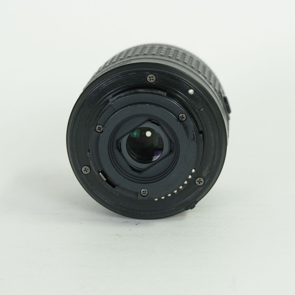 Nikon AF-P DX NIKKOR 18-55mm F3.5-5.6G VR