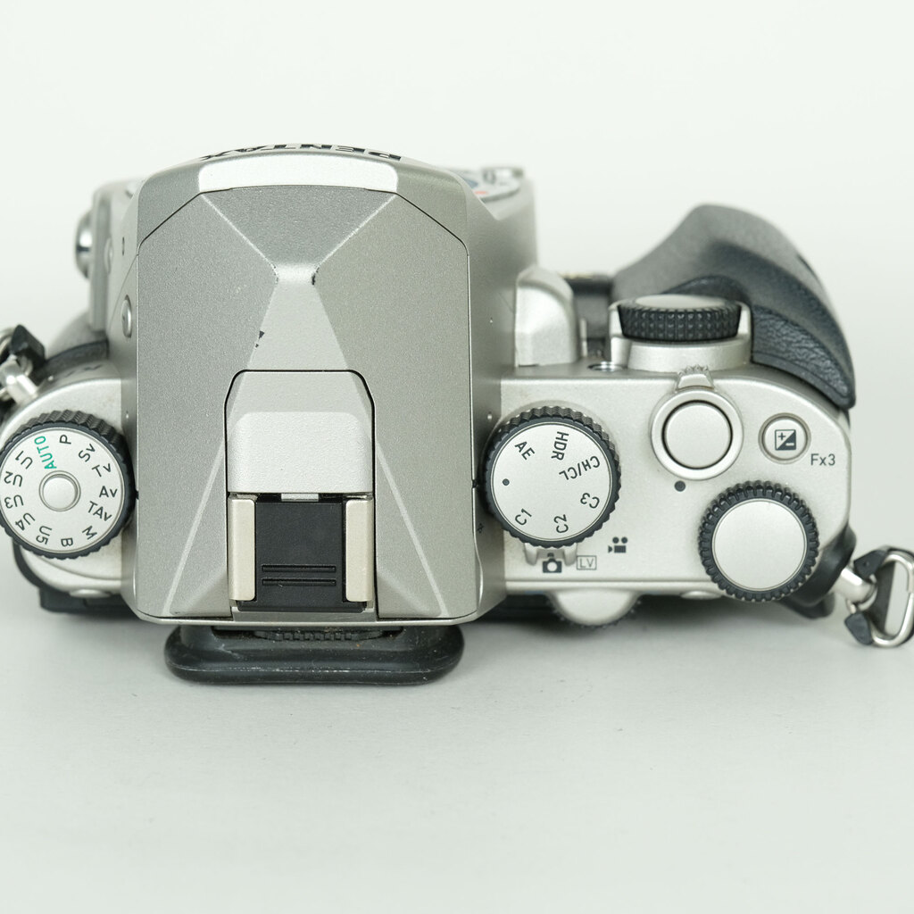 PENTAX KP ボディ シルバー PENTAX KP ボディ シルバー