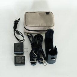 LEICA C-LUX ミッドナイトブルー