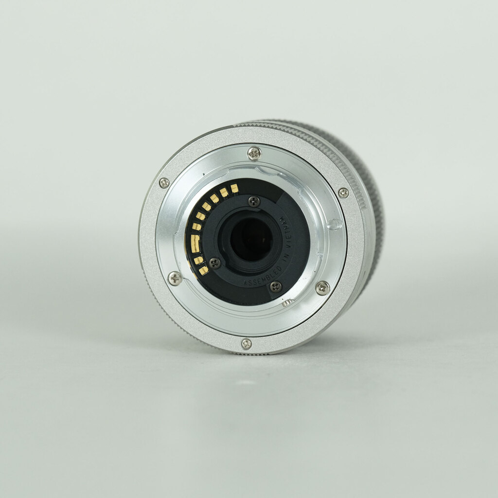 PENTAX 02 STANDARD ZOOM シルバーの出品 | ONE SCENE（ワンシーン）