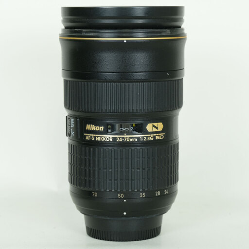 Nikon AF-S NIKKOR 24-70mm f/2.8G ED