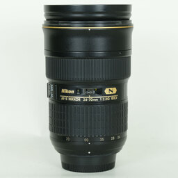 Nikon AF-S NIKKOR 24-70mm f/2.8G ED