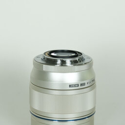 OLYMPUS M.ZUIKO DIGITAL ED 75mm F1.8