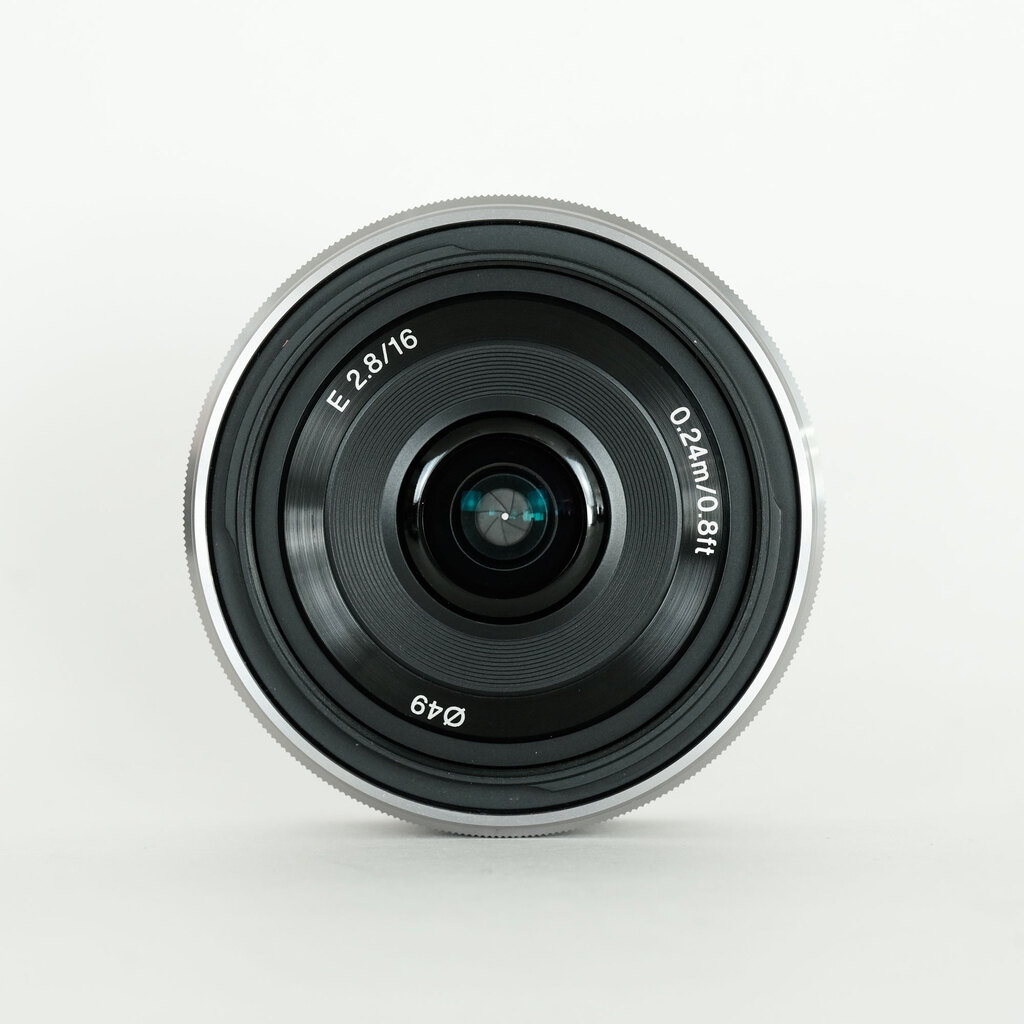 SONY E 16mm F2.8 SEL16F28