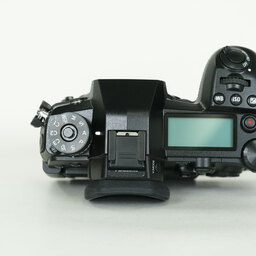 Panasonic LUMIX DC-G9 PRO