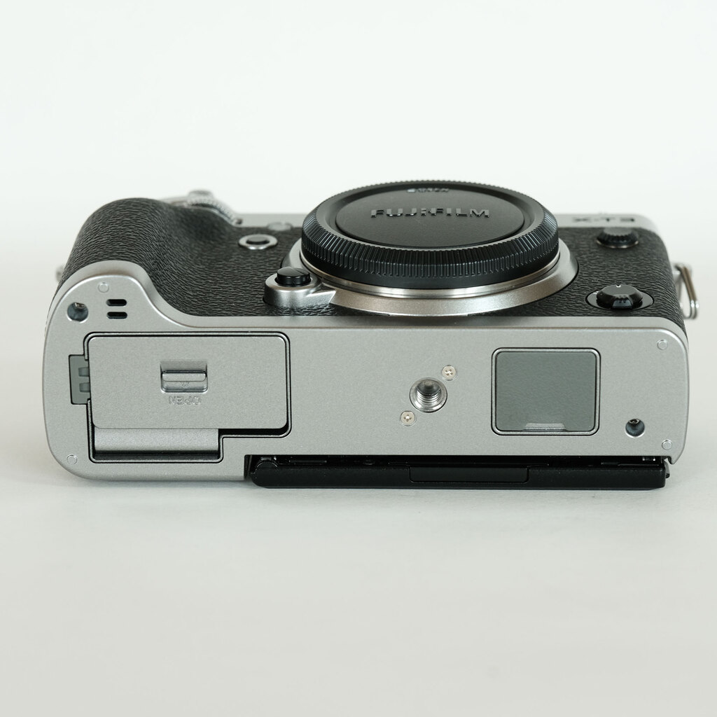 FUJIFILM X-T3の出品 | ONE SCENE（ワンシーン）