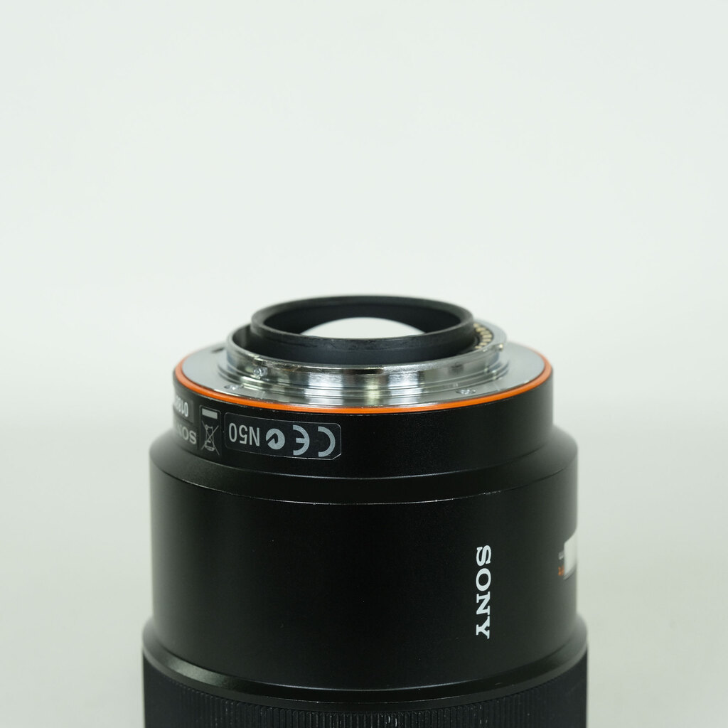 SONY Distagon T* 24mm F2 ZA SSM SAL24F20Z