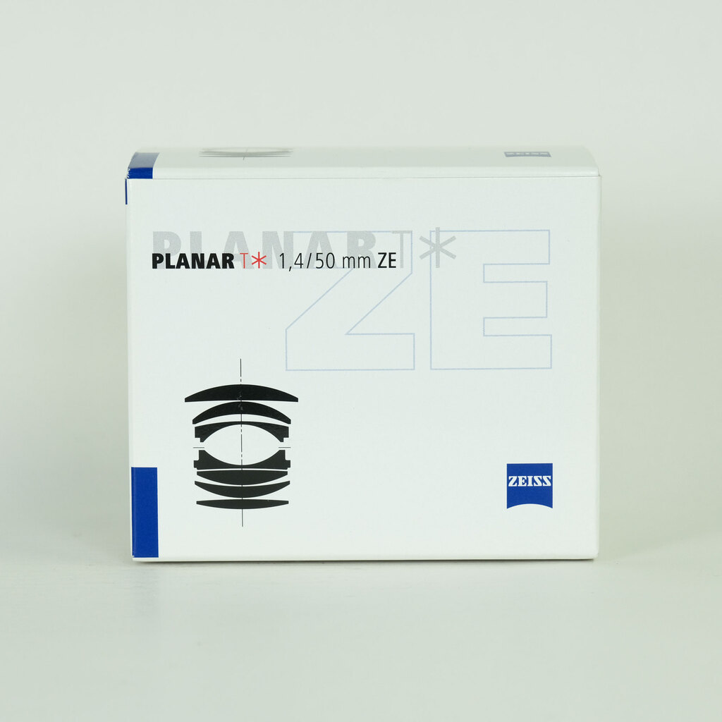 Carl Zeiss Planar T* 50mm F1.4 ZE [キヤノンEF用]