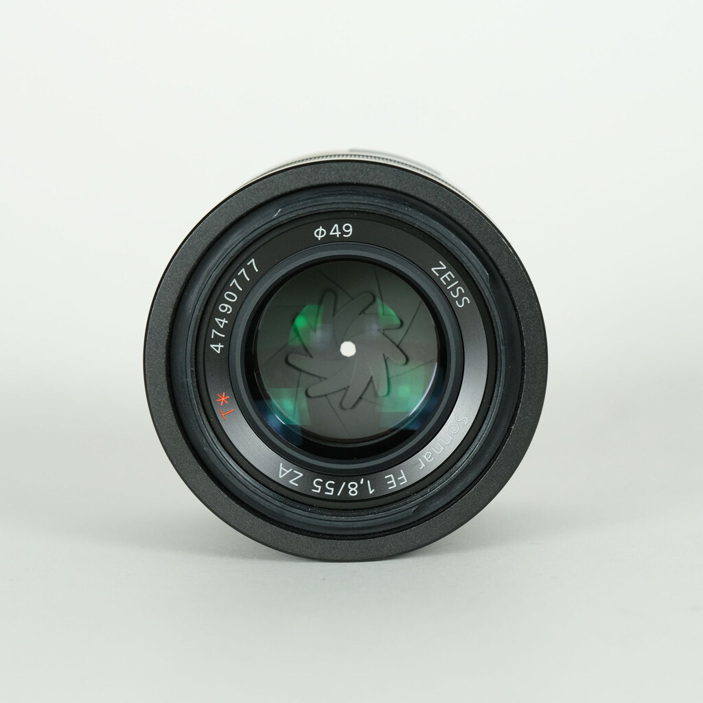 SONY Sonnar T* FE 55mm F1.8 ZA SEL55F18Z SONY Sonnar T* FE 55mm F1.8 ZA SEL55F18Z
