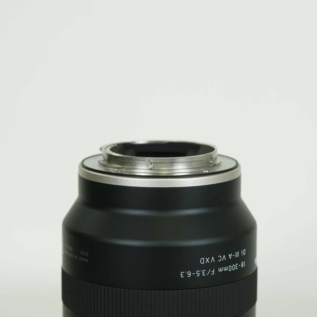TAMRON 18-300mm F/3.5-6.3 Di III-A VC VXD (Model B061) [ソニーE用]