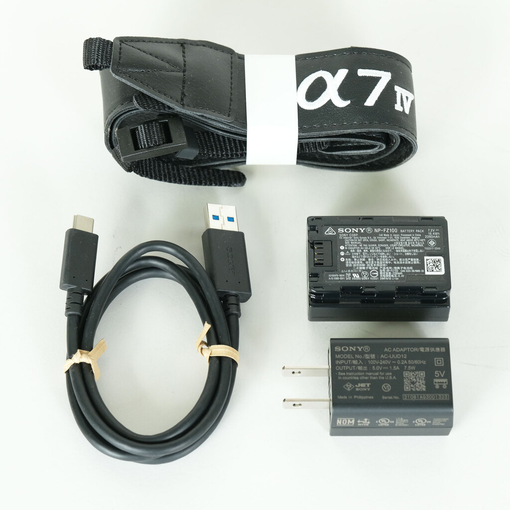 SONY α7 IV(ILCE-7M4) SONY α7 IV(ILCE-7M4)