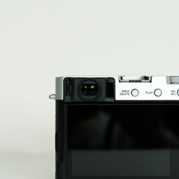 FUJIFILM X-E4 FUJIFILM X-E4