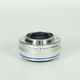 OLYMPUS M.ZUIKO DIGITAL 17mm F2.8 シルバーの出品 | ONE SCENE（ワン