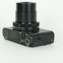 SONY Cyber-shot DSC-RX100M4