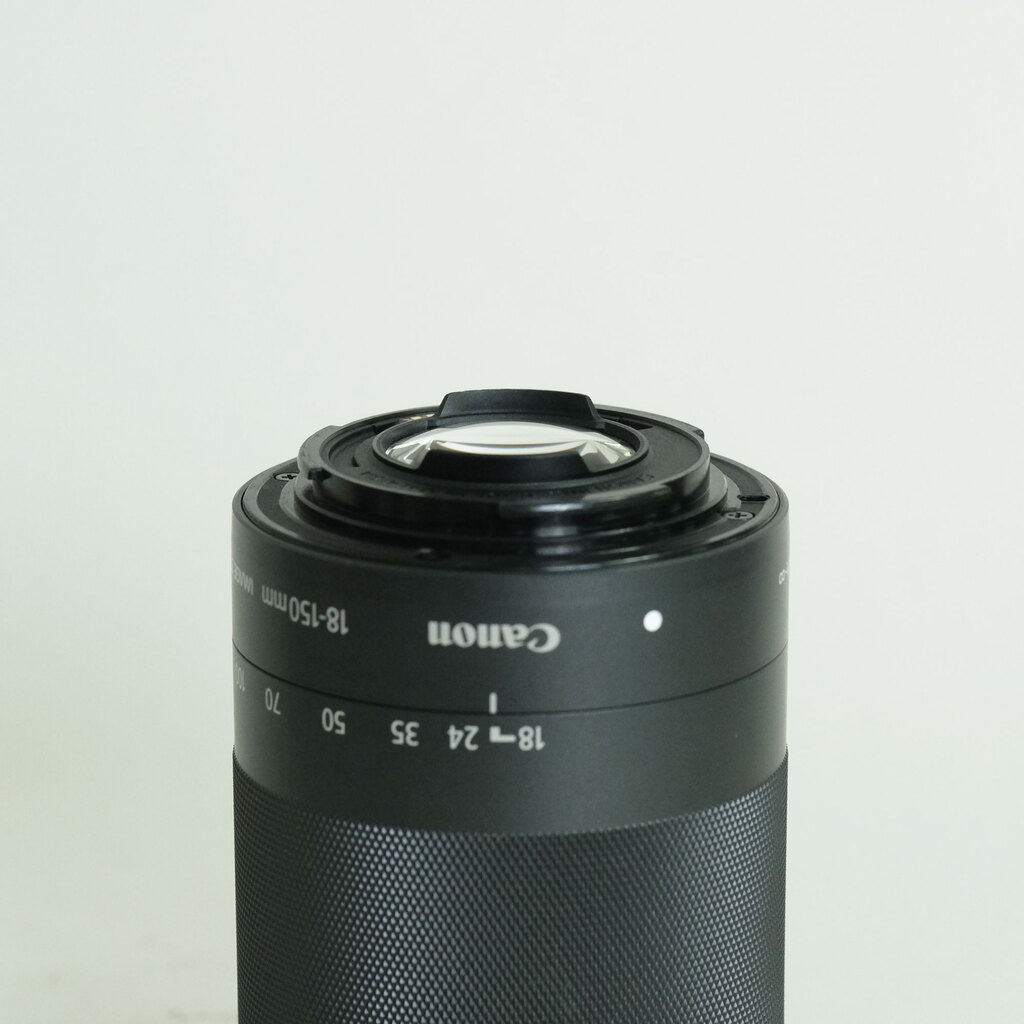 Canon EF-M18-150mm F3.5-6.3 IS STM