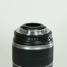 Canon EF-S18-200mm F3.5-5.6 IS