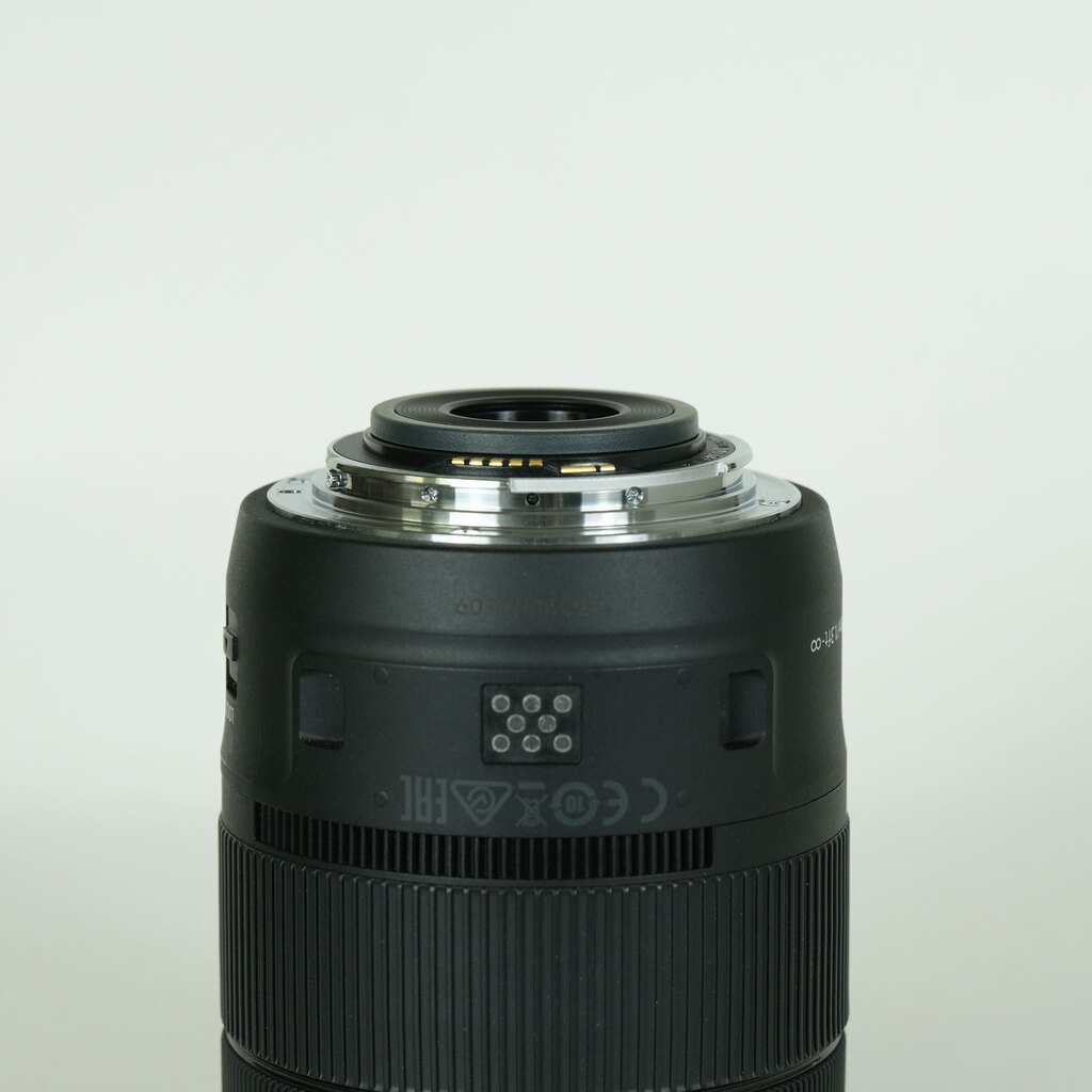 Canon EF-S18-135mm F3.5-5.6 IS USM