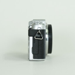 Panasonic LUMIX DMC-GF7 ボディ シルバー