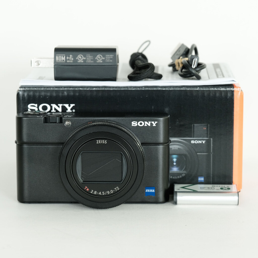 SONY Cyber-shot DSC-RX100M7