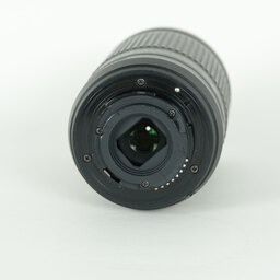 Nikon AF-P DX NIKKOR 70-300mm f/4.5-6.3G ED VR Nikon AF-P DX NIKKOR 70-300mm f/4.5-6.3G ED VR