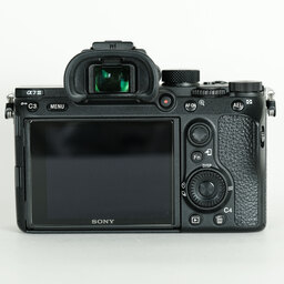 SONY α7 III（ILCE-7M3）