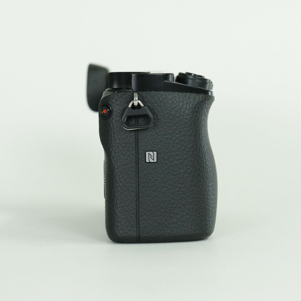 SONY α6000（ILCE-6000）