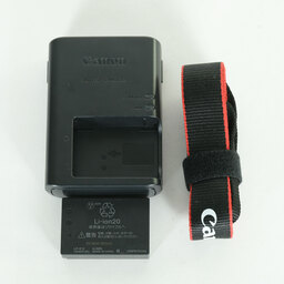 Canon EOS Kiss M Canon EOS Kiss M