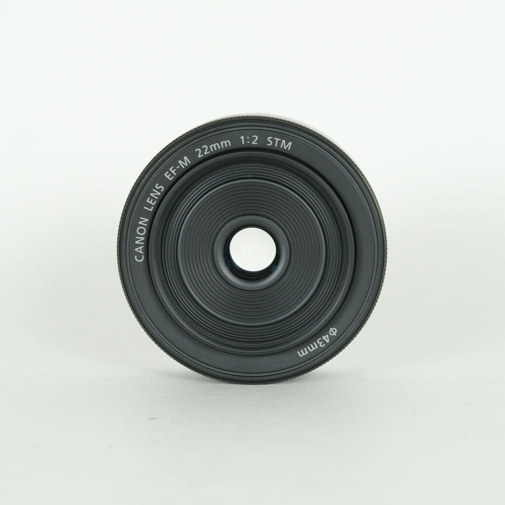 Canon EF-M22mm F2 STM