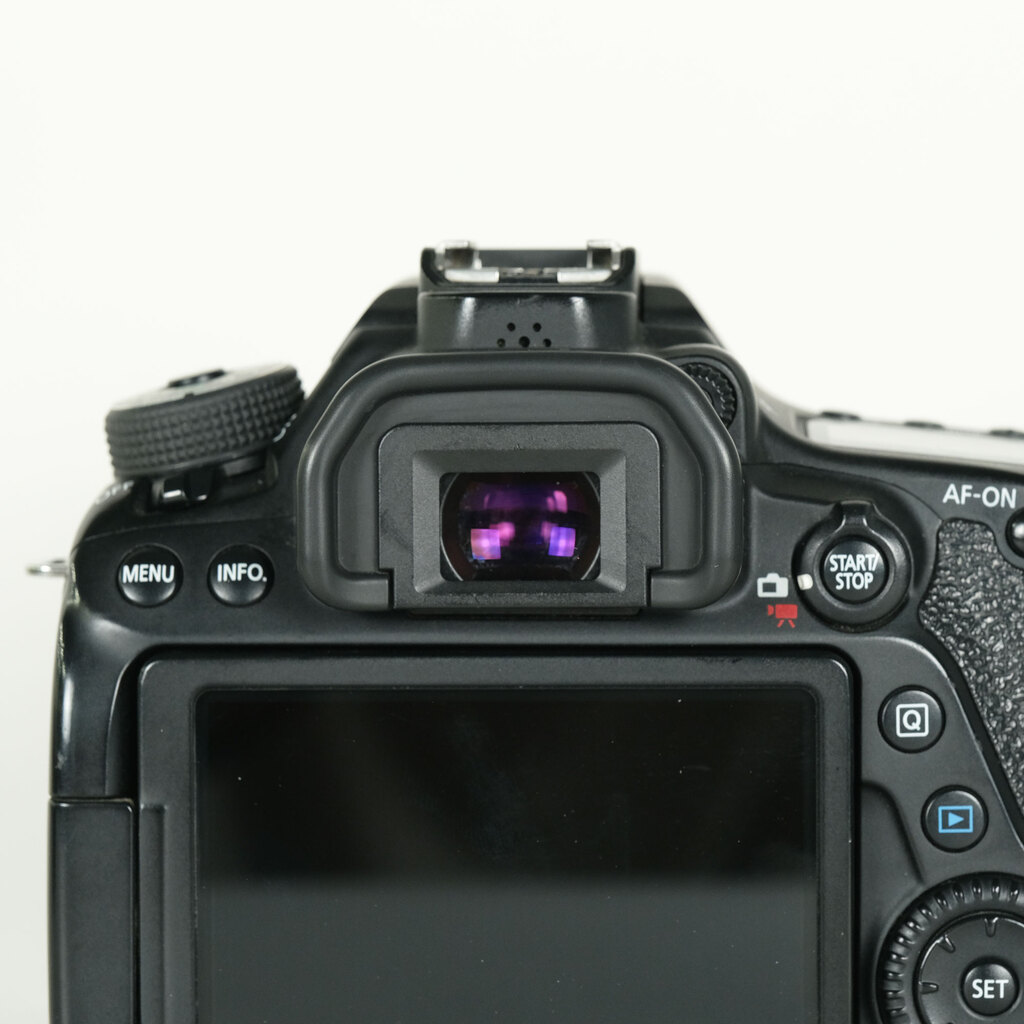 Canon EOS 80D Canon EOS 80D